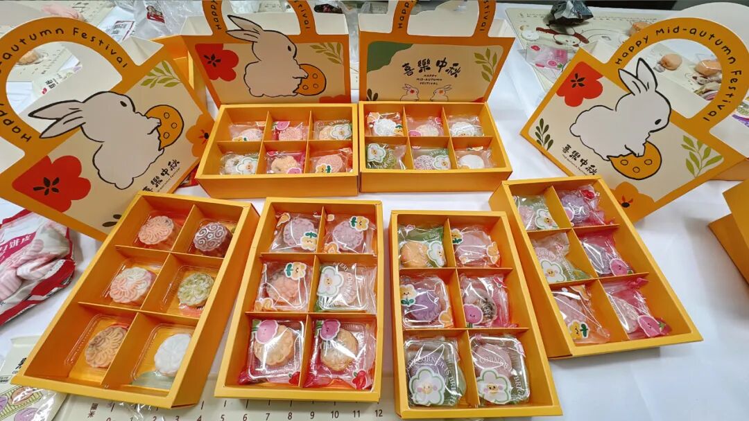 「钛闻软件」中秋限定浪漫，把团圆包进月饼里，每口都是团圆味~(图12)